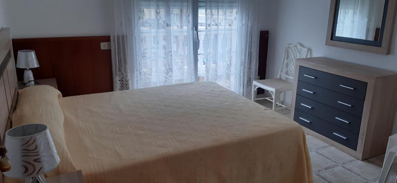 Apartamentos Las Americas - Blanes Beach Экстерьер фото