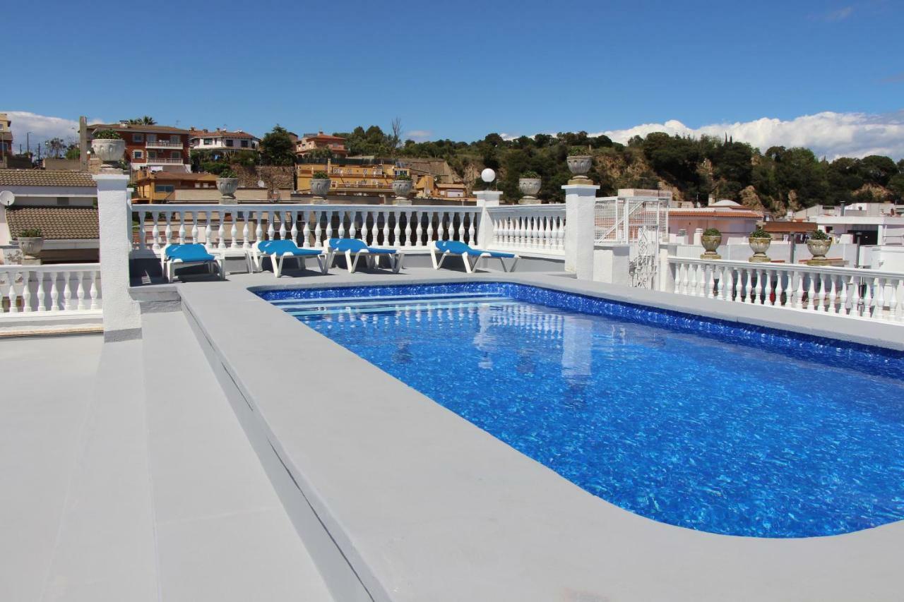 Apartamentos Las Americas - Blanes Beach Экстерьер фото